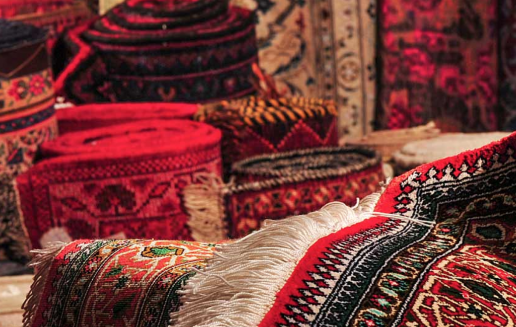 The Small Chinese City Selling Persian Rugs to the World – Ying Lu